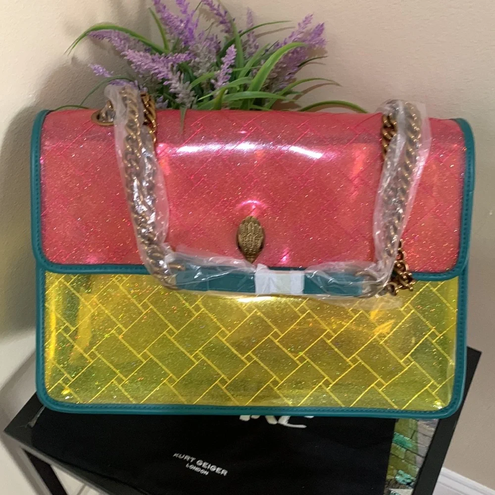 Kurt Geiger London XXL Kensington Vinyl Convertible Shoulder Bag - Picture 17 of 17